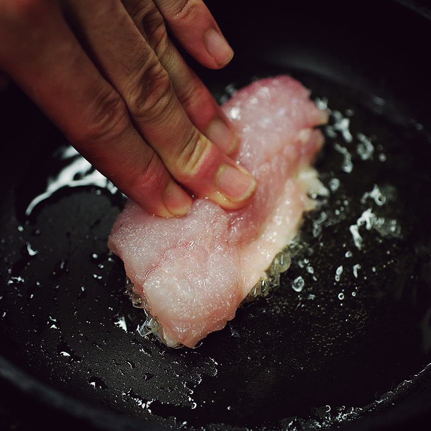 アマダイを焼く